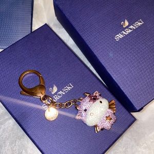 SOLD🚫Swarovski Bag charm mauve